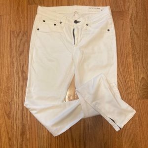 Zipper Capri jeans